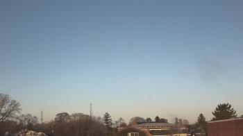 Weather camera view of Old Saybrook MS.