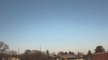 Weather camera view of Old Saybrook MS.