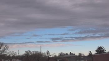 Weather camera view of Old Saybrook MS.