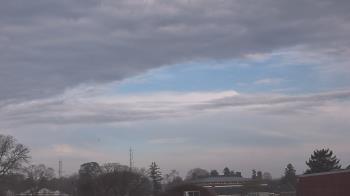 Weather camera view of Old Saybrook MS.