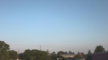 Weather camera view of Old Saybrook MS.