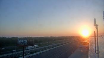 Weather camera view of CITY Furniture.