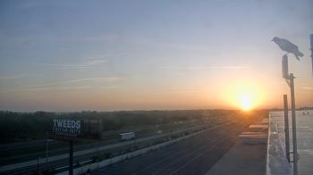 Weather camera view of CITY Furniture.