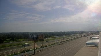Weather camera view of CITY Furniture.