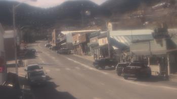 Weather camera view of Overland Hotel.