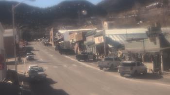 Weather camera view of Overland Hotel.