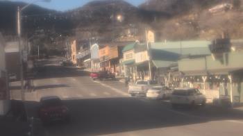 Weather camera view of Overland Hotel.