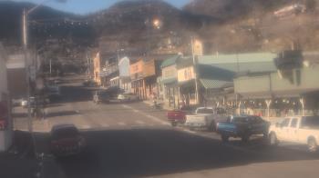 Weather camera view of Overland Hotel.