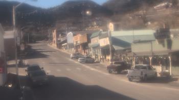 Weather camera view of Overland Hotel.