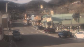 Weather camera view of Overland Hotel.