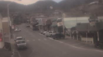 Weather camera view of Overland Hotel.