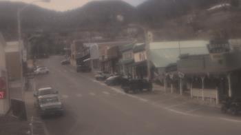 Weather camera view of Overland Hotel.