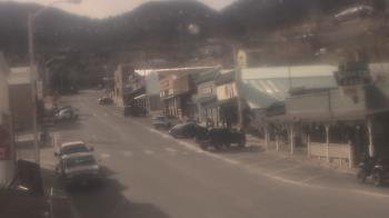 Weather camera view of Overland Hotel.