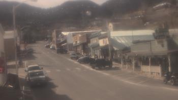 Weather camera view of Overland Hotel.
