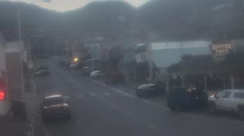 Weather camera view of Overland Hotel.