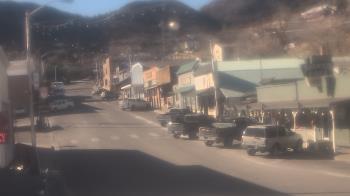 Weather camera view of Overland Hotel.