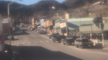 Weather camera view of Overland Hotel.