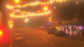 Weather camera view of Overland Hotel.