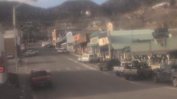 Weather camera view of Overland Hotel.