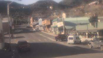 Weather camera view of Overland Hotel.