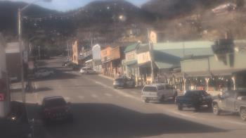 Weather camera view of Overland Hotel.