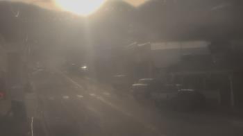 Weather camera view of Overland Hotel.