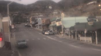 Weather camera view of Overland Hotel.