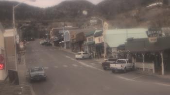 Weather camera view of Overland Hotel.