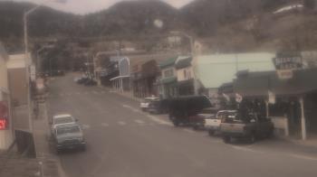 Weather camera view of Overland Hotel.