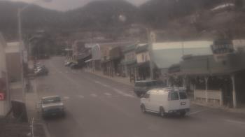 Weather camera view of Overland Hotel.