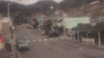 Weather camera view of Overland Hotel.