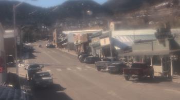 Weather camera view of Overland Hotel.