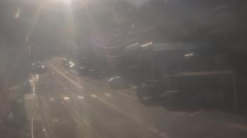 Weather camera view of Overland Hotel.