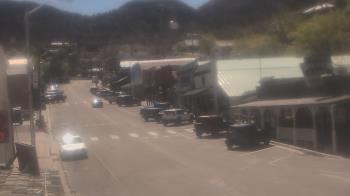 Weather camera view of Overland Hotel.