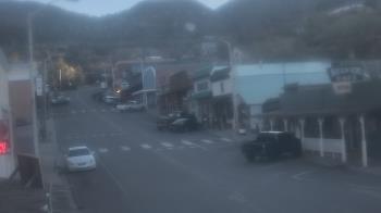 Weather camera view of Overland Hotel.