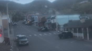 Weather camera view of Overland Hotel.