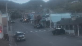 Weather camera view of Overland Hotel.