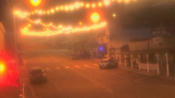 Weather camera view of Overland Hotel.