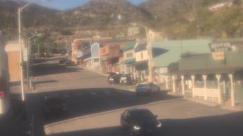 Weather camera view of Overland Hotel.