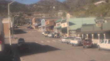 Weather camera view of Overland Hotel.