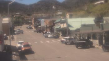 Weather camera view of Overland Hotel.