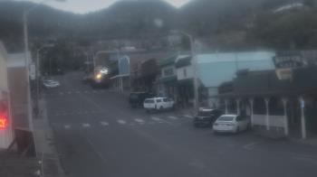 Weather camera view of Overland Hotel.