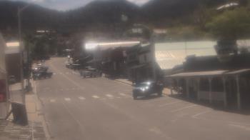 Weather camera view of Overland Hotel.