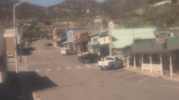 Weather camera view of Overland Hotel.