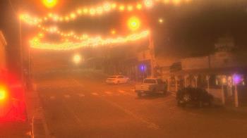Weather camera view of Overland Hotel.