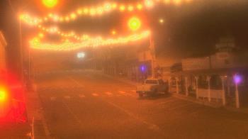 Weather camera view of Overland Hotel.