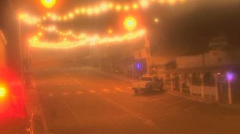 Weather camera view of Overland Hotel.