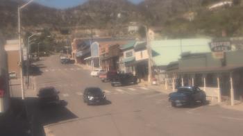Weather camera view of Overland Hotel.