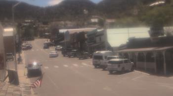 Weather camera view of Overland Hotel.