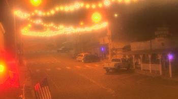 Weather camera view of Overland Hotel.